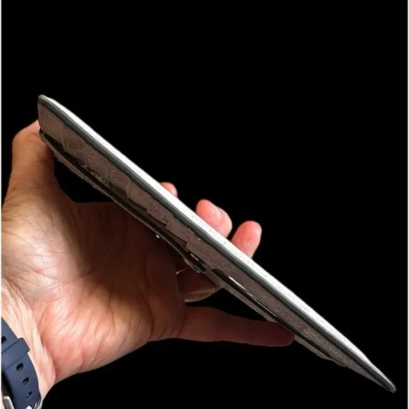 Antonio Melani Silver RFID Credit Card Wallet With Zip Pocket, Slip Pocket NWT - Picture 8 of 14